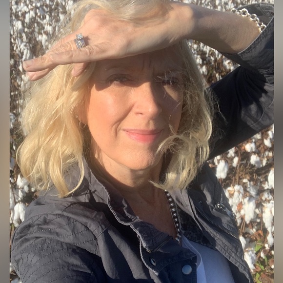 Sold - Picture 1 of 1